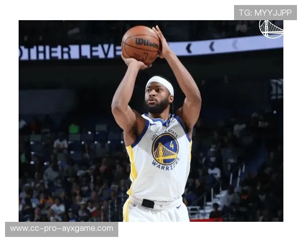 勇士阵容漏洞暴露成媒体焦点，震惊联盟的隐秘危机